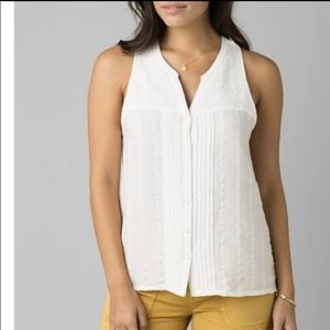 PRANA NIEVES WHITE SLEEVELESS ORGANIC COTTON BUTTON DOWN SHIRT